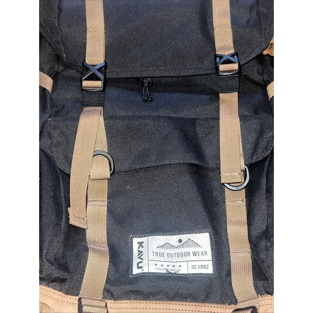 Kavu Camp Sherman 18 L Backpack Daypack Travel Bag Black